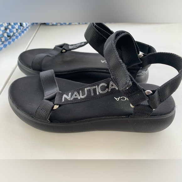 Nautica Women’s Black Sandals - Picture 6 of 11